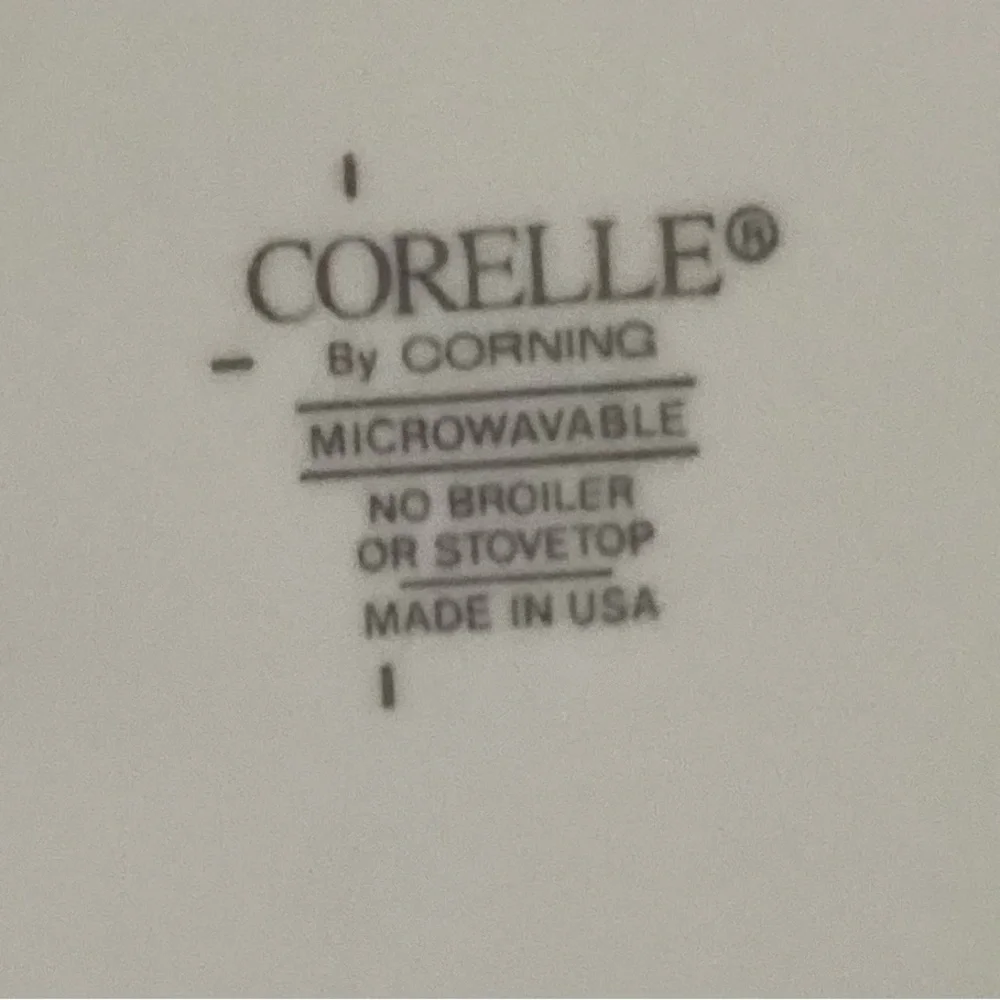 Corelle Corning Sun Blossums Bumble Bees Sunflower Dinner Plates USA Set Of 2 - Picture 4 of 5